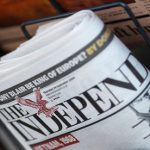 Periodistas de dos diarios británicos irían a huelga por despidos